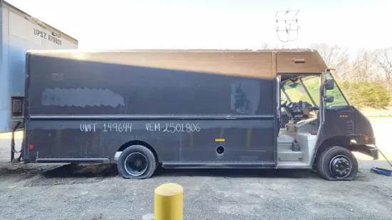 Picture of 2010-freightliner-mt55-chassis-truck-delivery